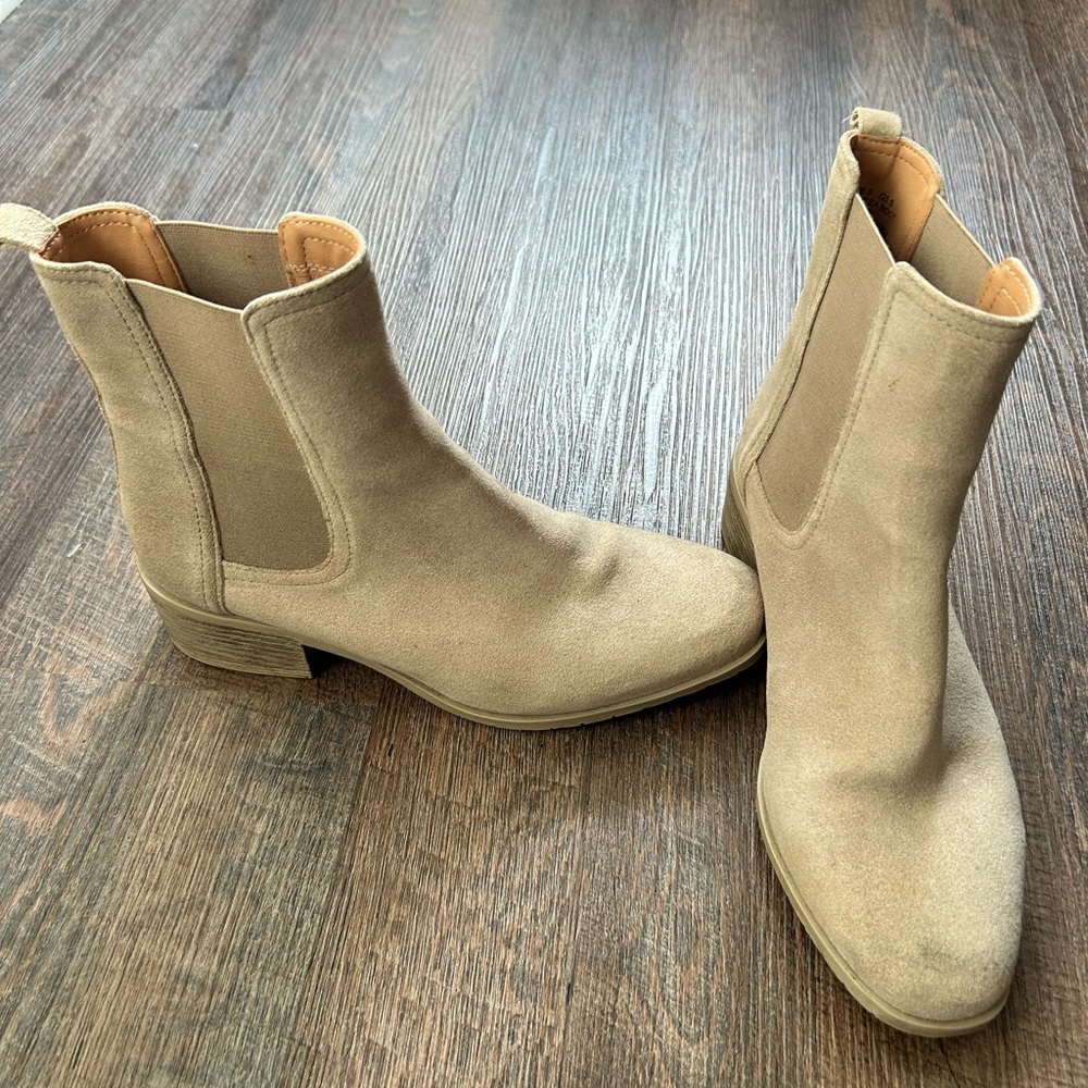 Women's Tan Ankle Boots
